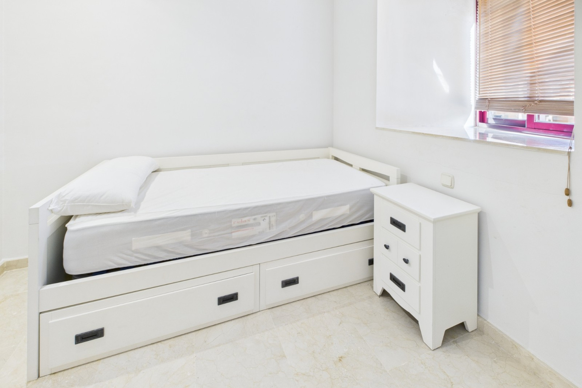 Wiederverkauf - Apartment - 