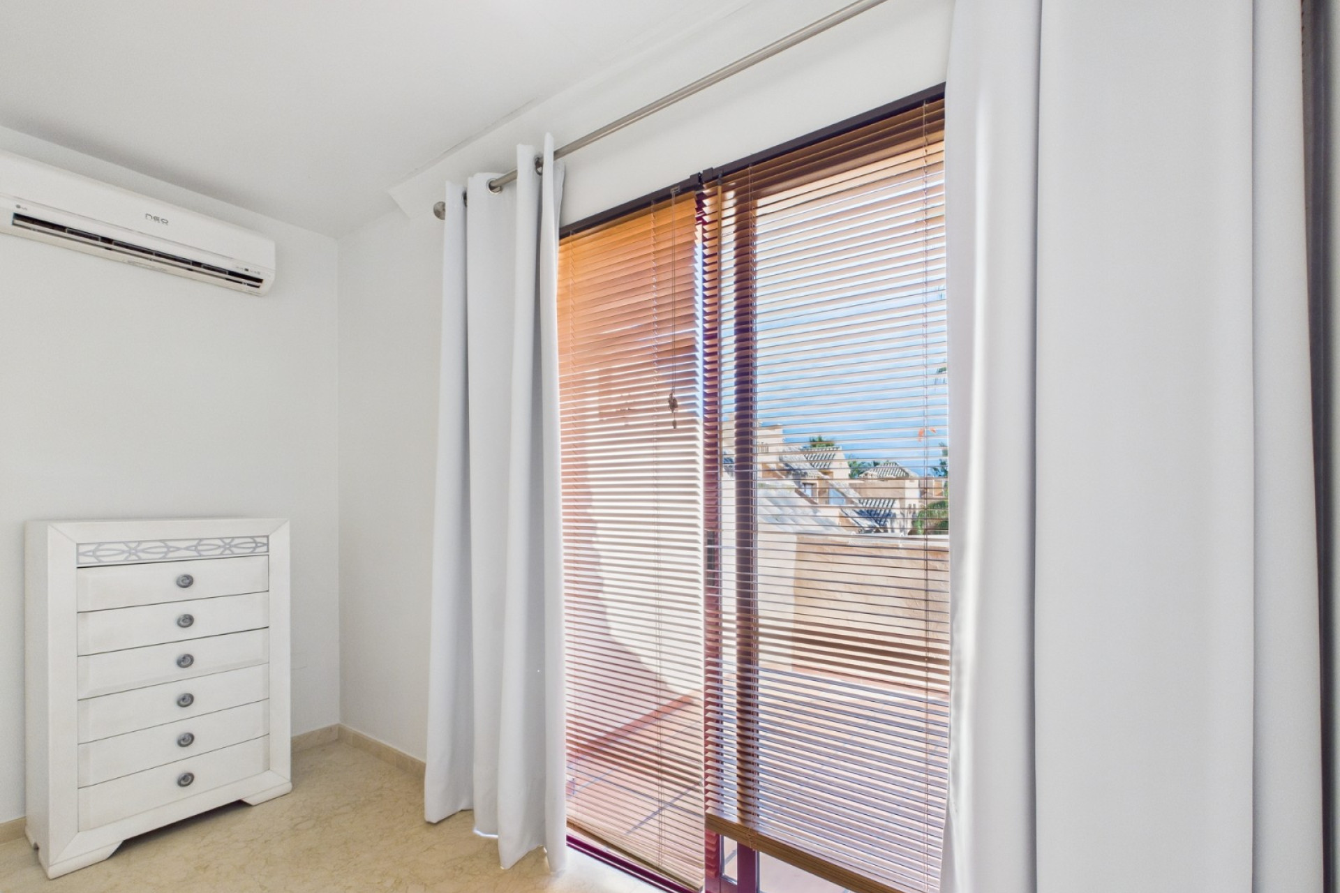 Wiederverkauf - Apartment - 