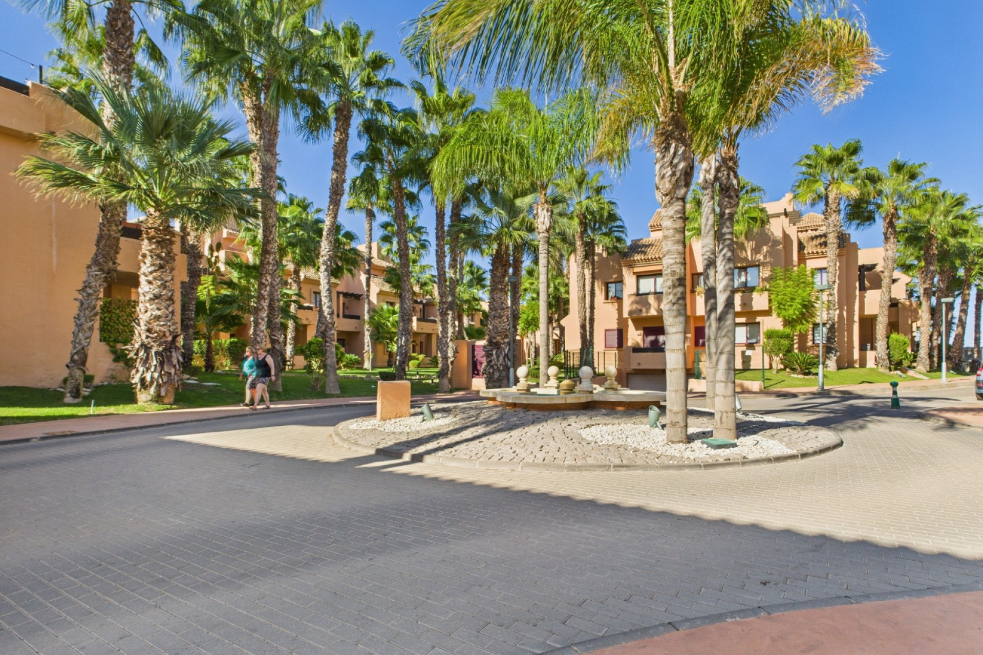 Wiederverkauf - Apartment - 