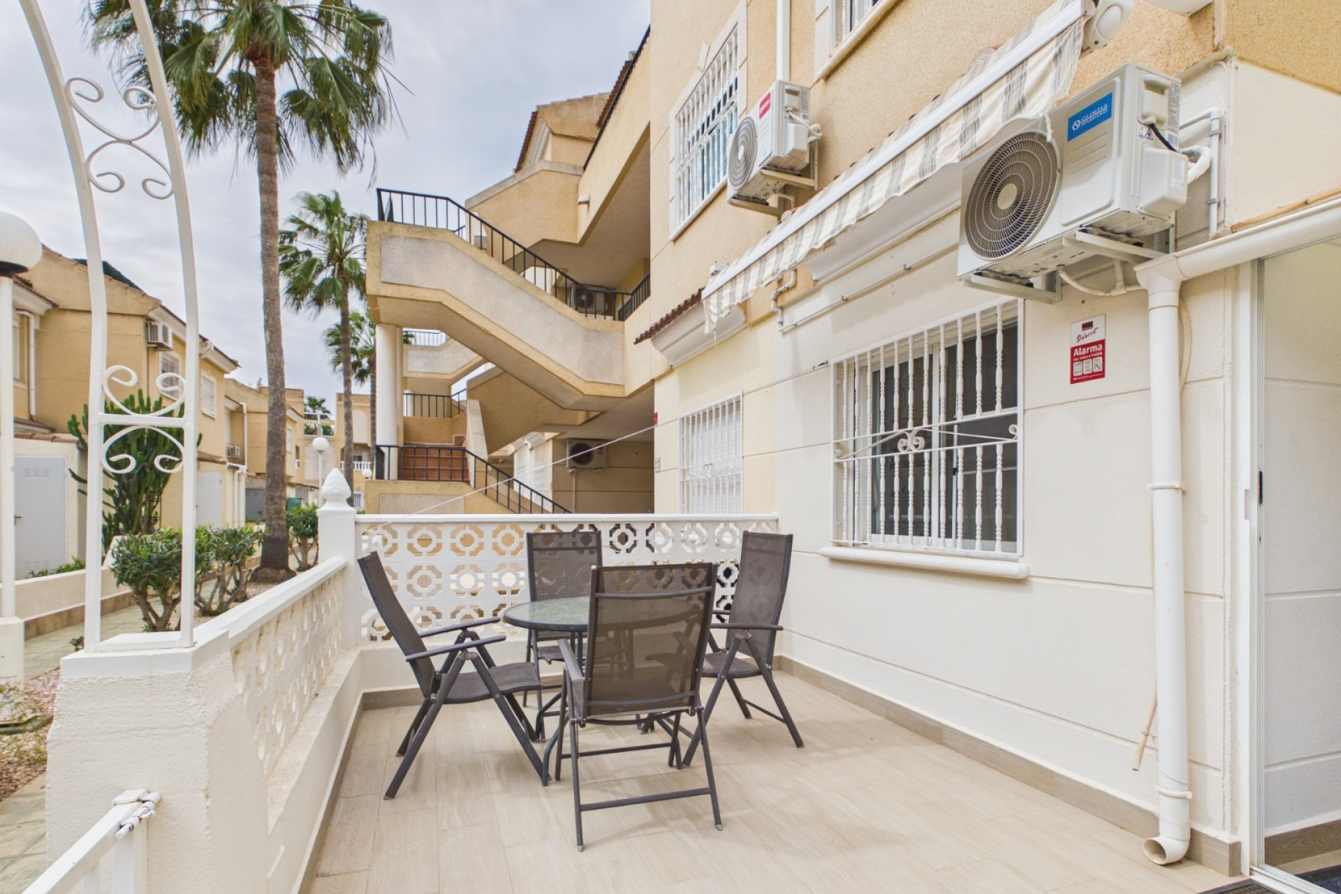 Wiederverkauf - Apartment - 