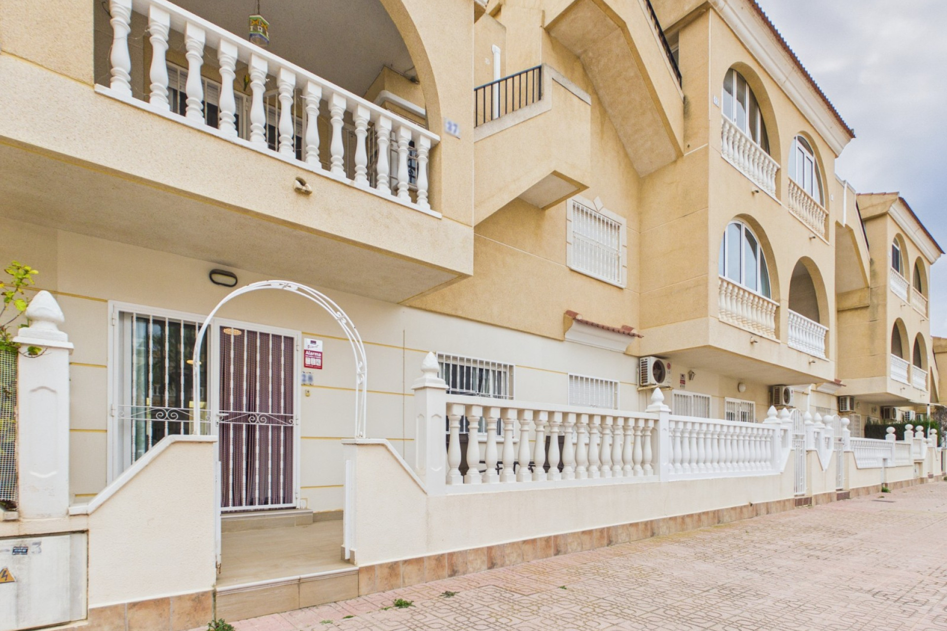 Wiederverkauf - Apartment - 