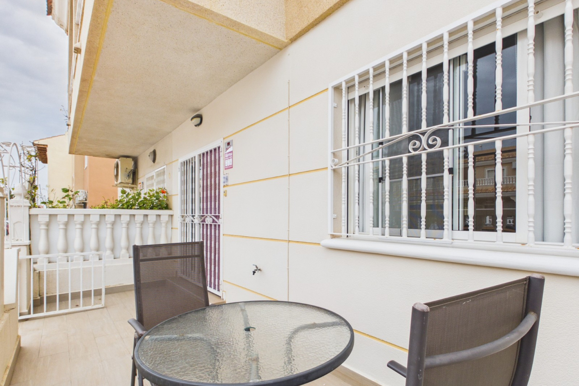 Wiederverkauf - Apartment - 