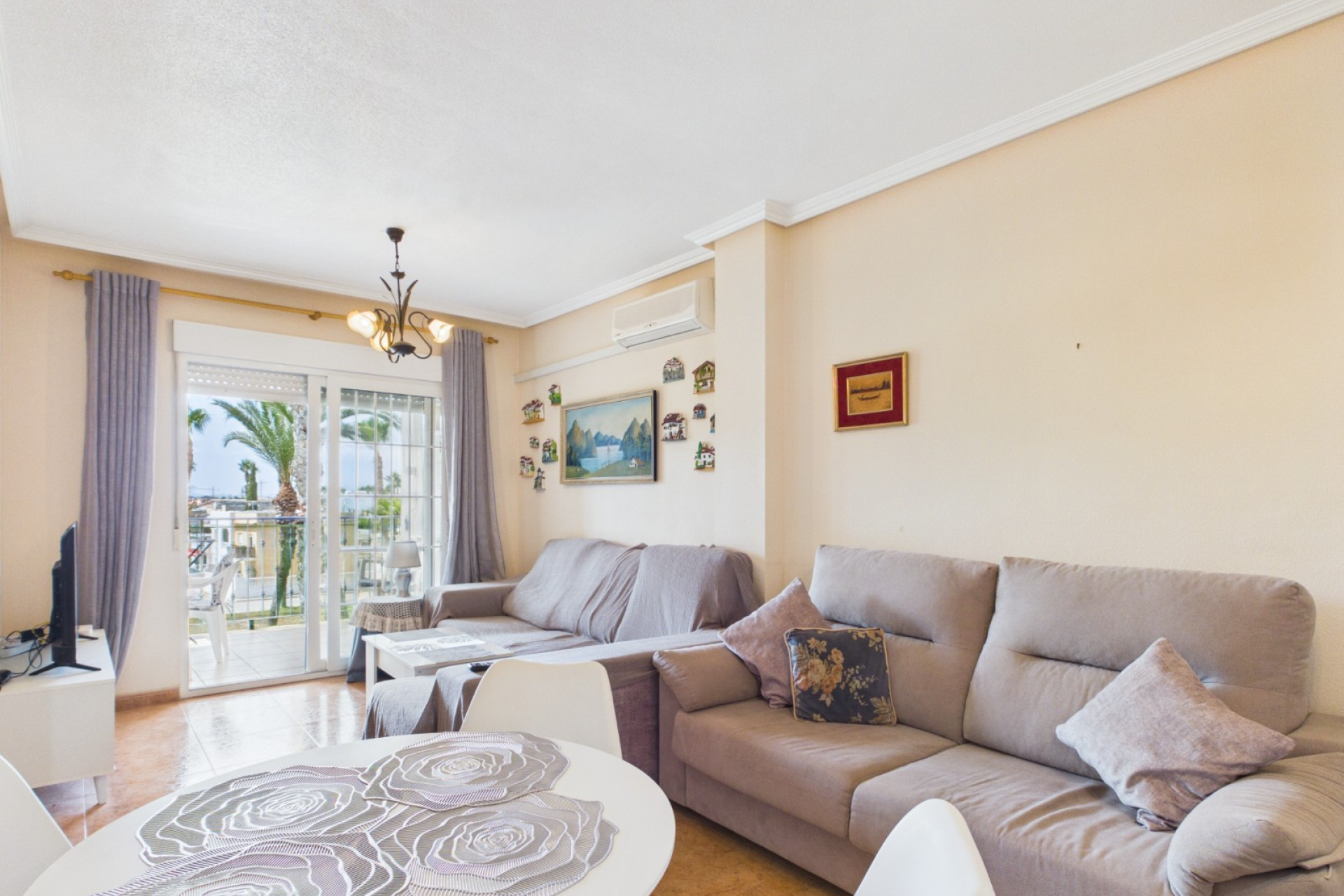 Wiederverkauf - Apartment - 
