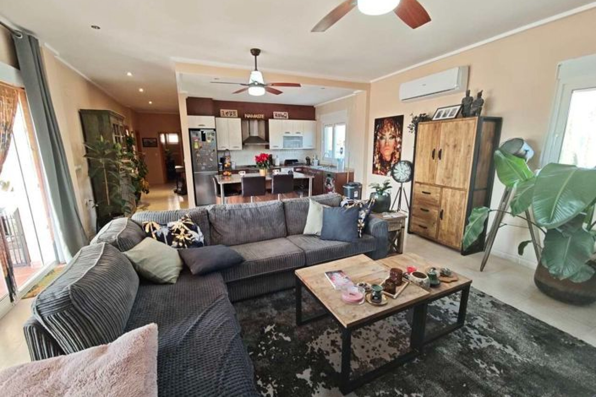 Wiederverkauf - Villa - Sax