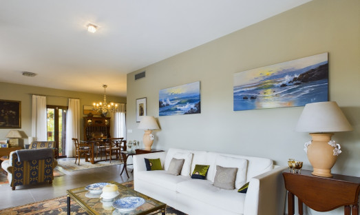 Wiederverkauf - Villa - 