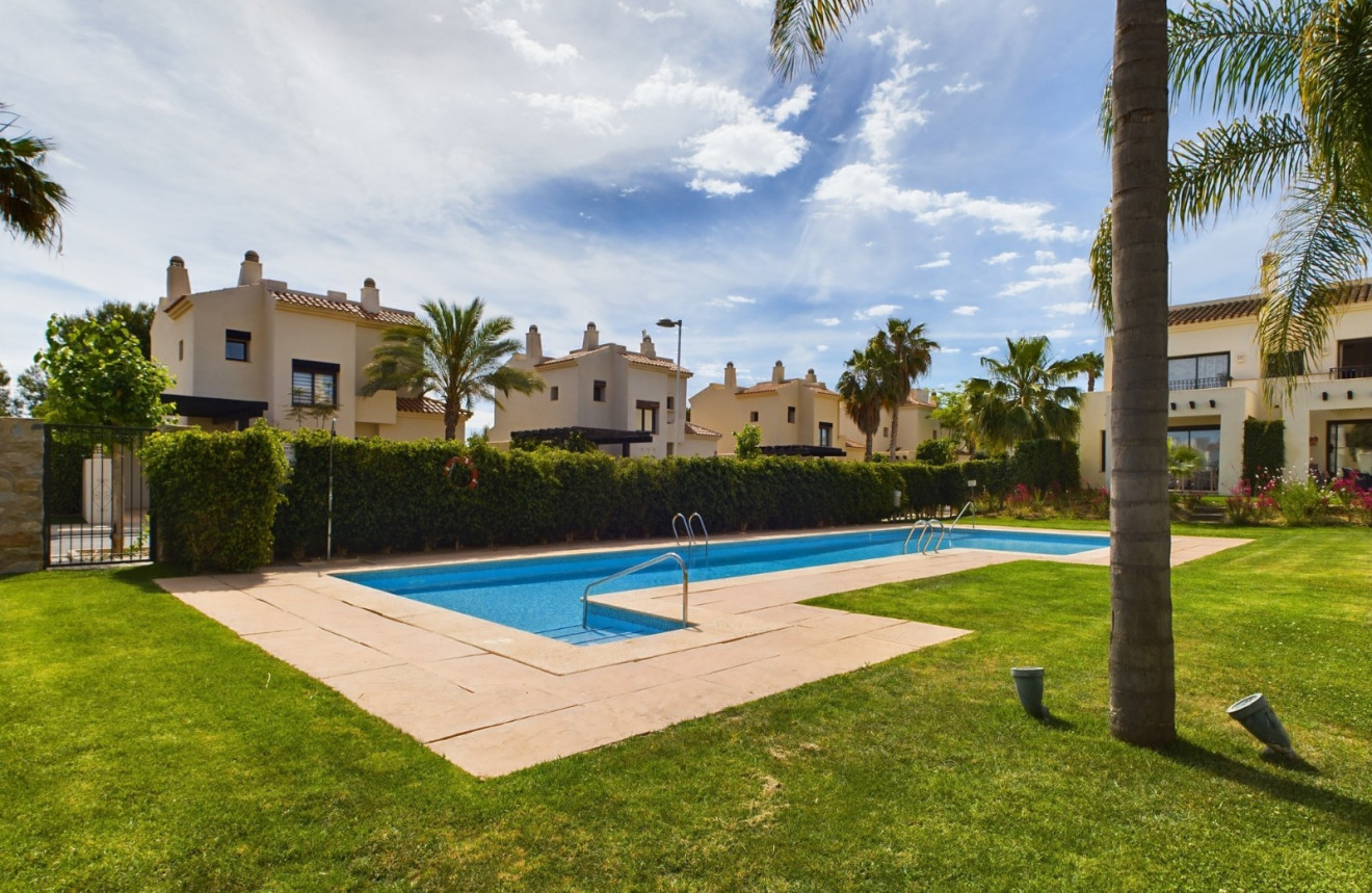 Resale - Townhouse - Roda Golf