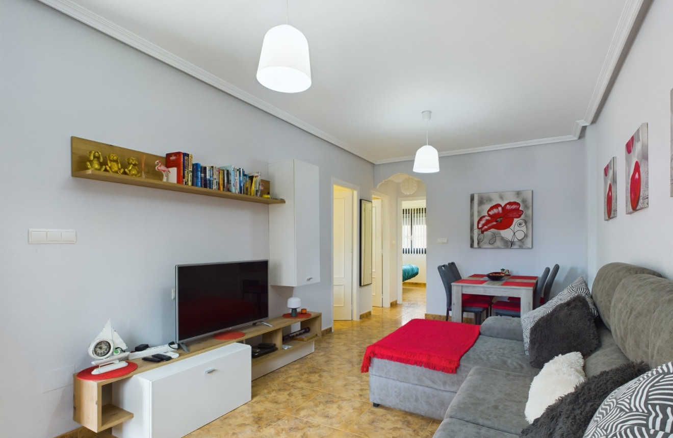 Herverkoop - Apartment - Los Alcázares