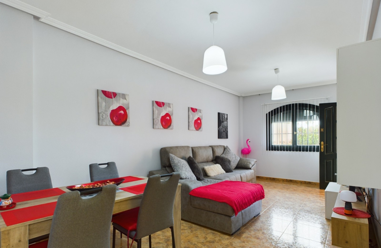 Herverkoop - Apartment - Los Alcázares