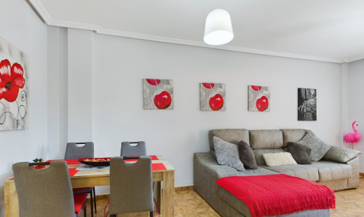 Herverkoop - Apartment - Los Alcázares