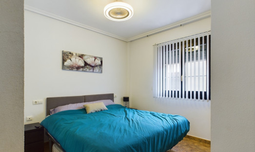 Herverkoop - Apartment - Los Alcázares