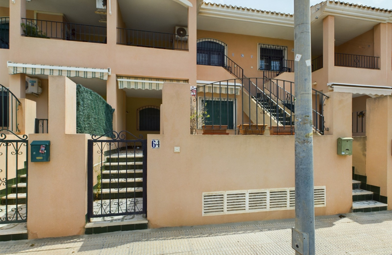 Herverkoop - Apartment - Los Alcázares