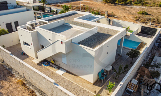 Obra nueva - Villa - La Marina