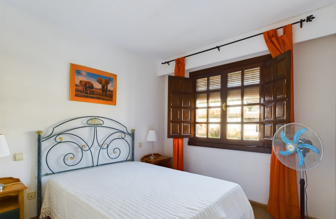 Resale - Apartment - Los Alcázares