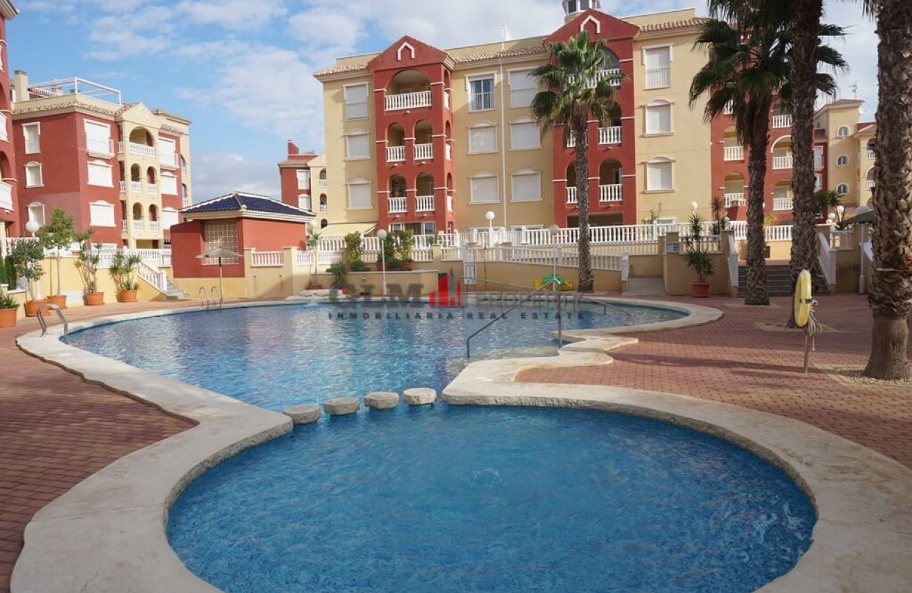 Resale - Apartment - Los Alcázares - Puerto Marina