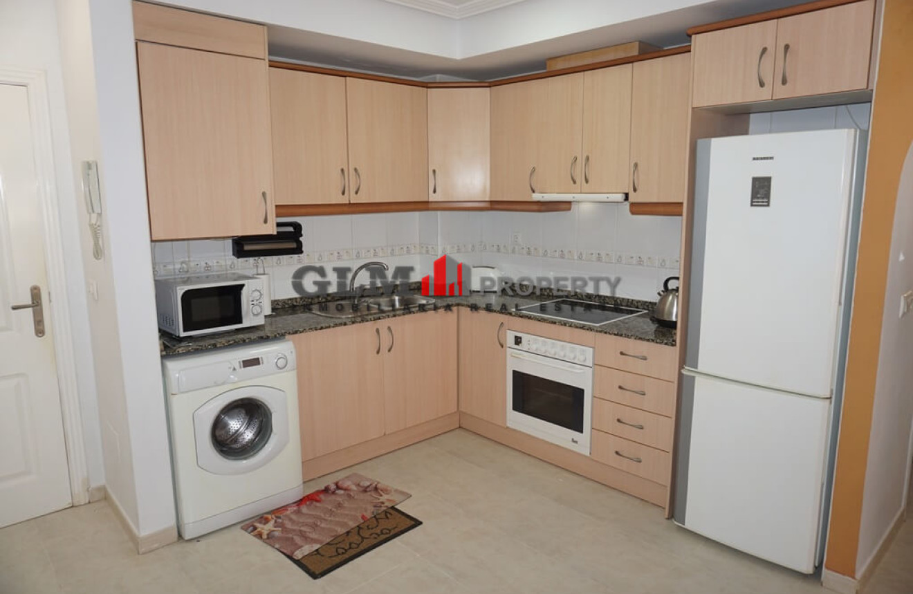 Resale - Apartment - Los Alcázares - Puerto Marina