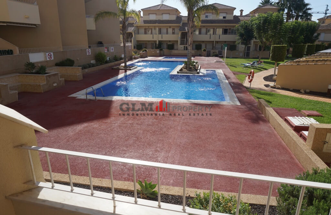 Resale - Apartment - Los Alcázares - Albatros