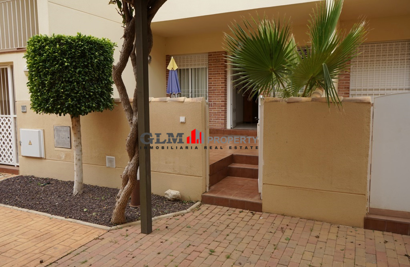 Resale - Apartment - Los Alcázares - Albatros