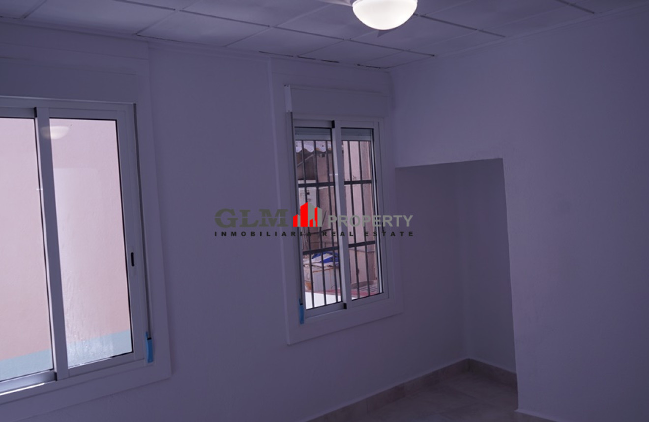 Resale - Apartment - Los Alcázares - Old Town