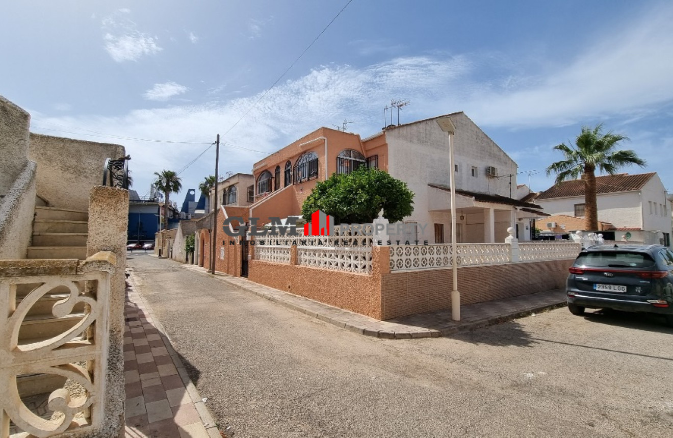 Herverkoop - Apartment - Los Alcázares - Oasis