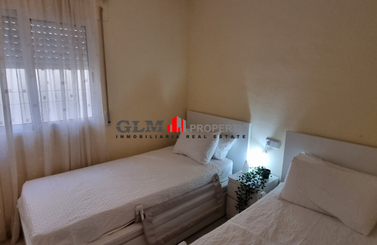 Herverkoop - Apartment - Los Alcázares - Albatros