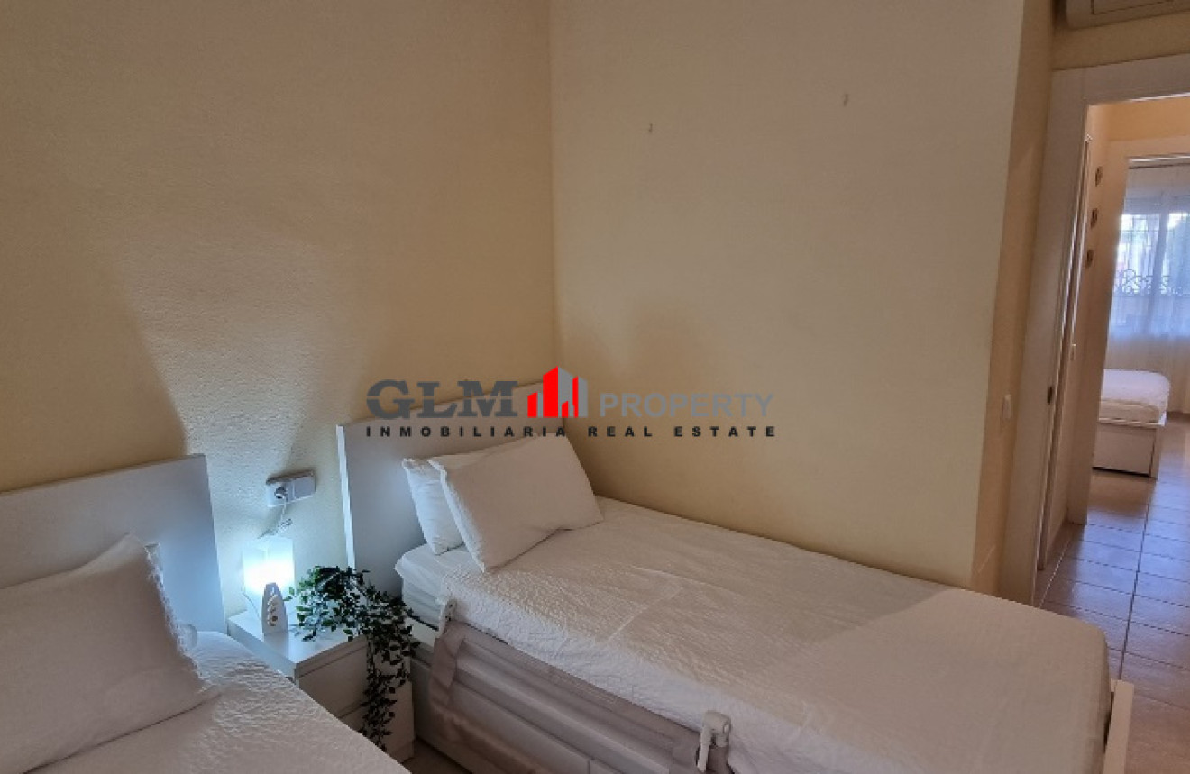 Resale - Apartment - Los Alcázares - Albatros