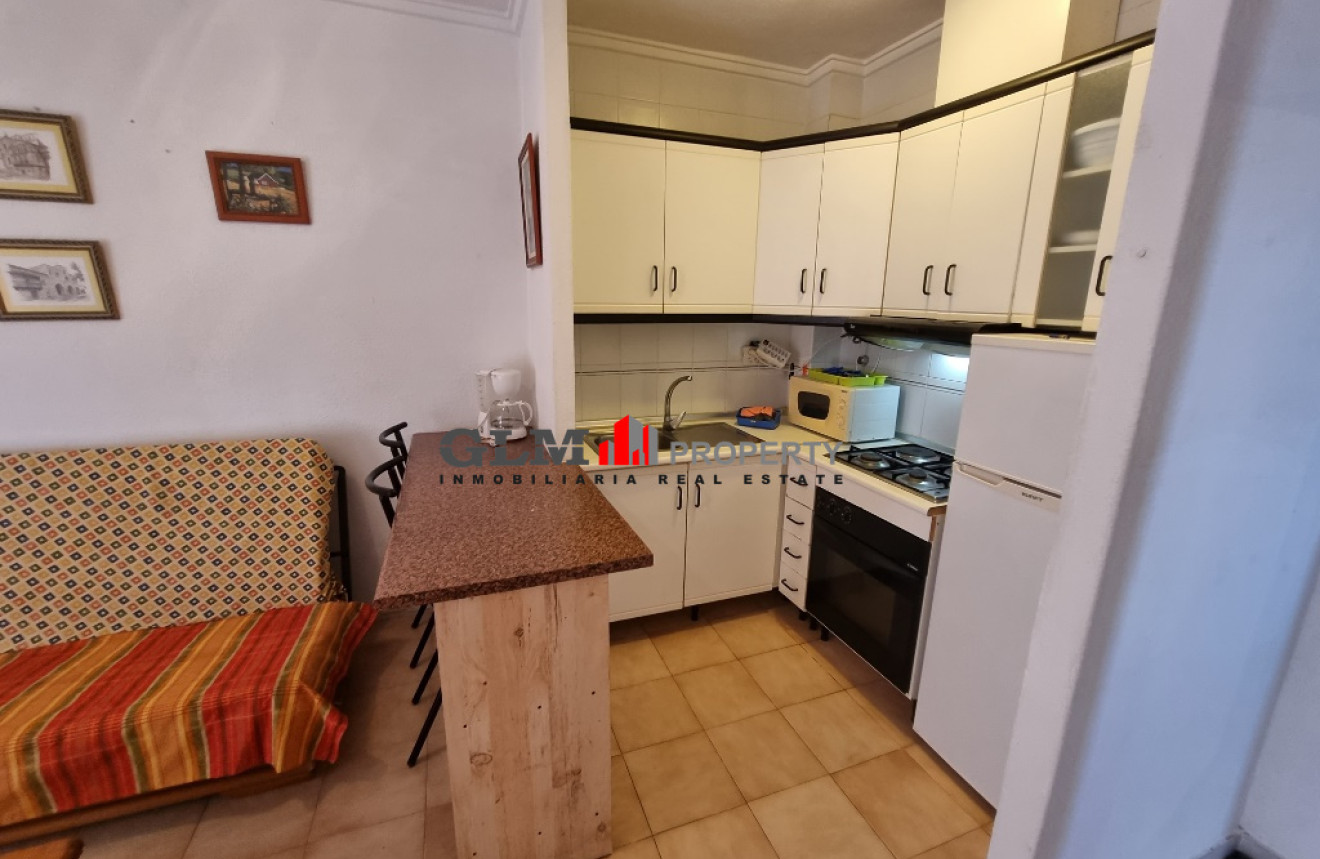 Resale - Apartment - Los Alcázares - Oasis