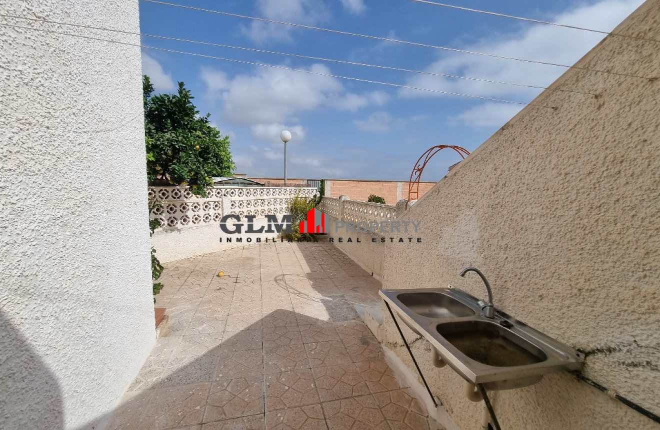 Resale - Apartment - Los Alcázares - Oasis