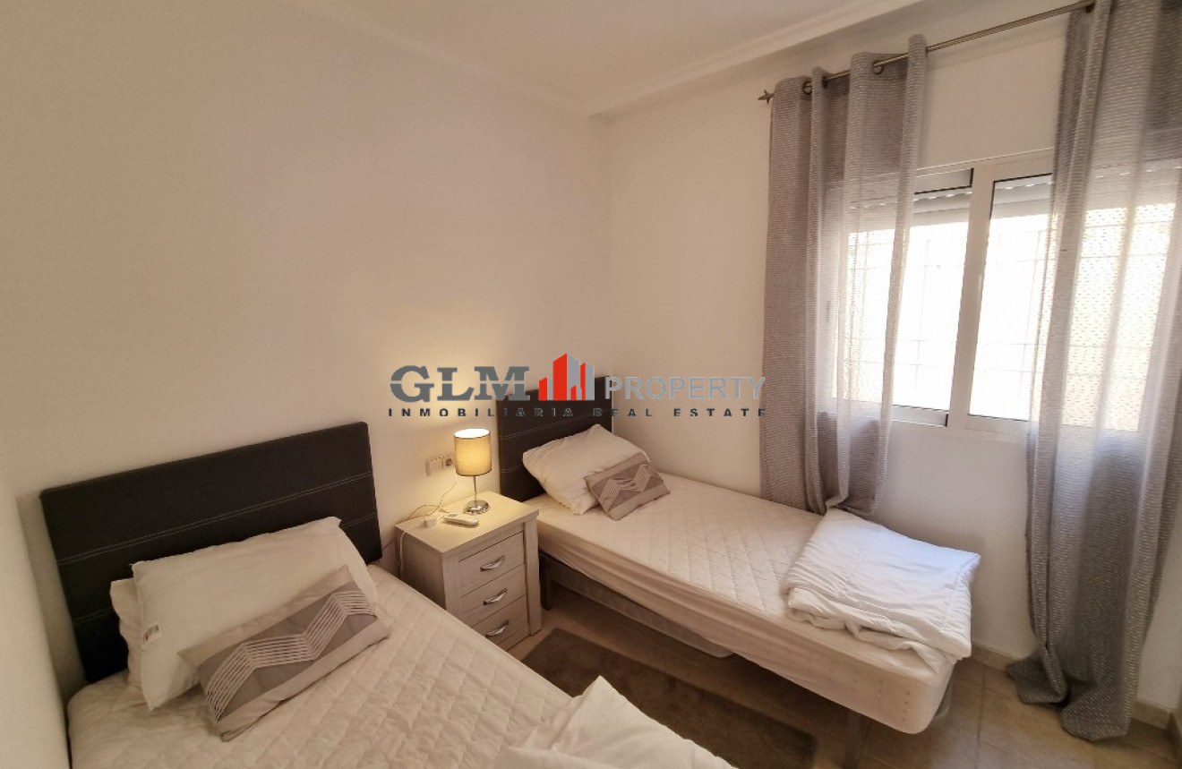 Resale - Apartment - Los Alcázares - Albatros