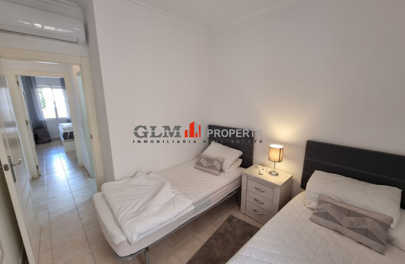 Resale - Apartment - Los Alcázares - Albatros