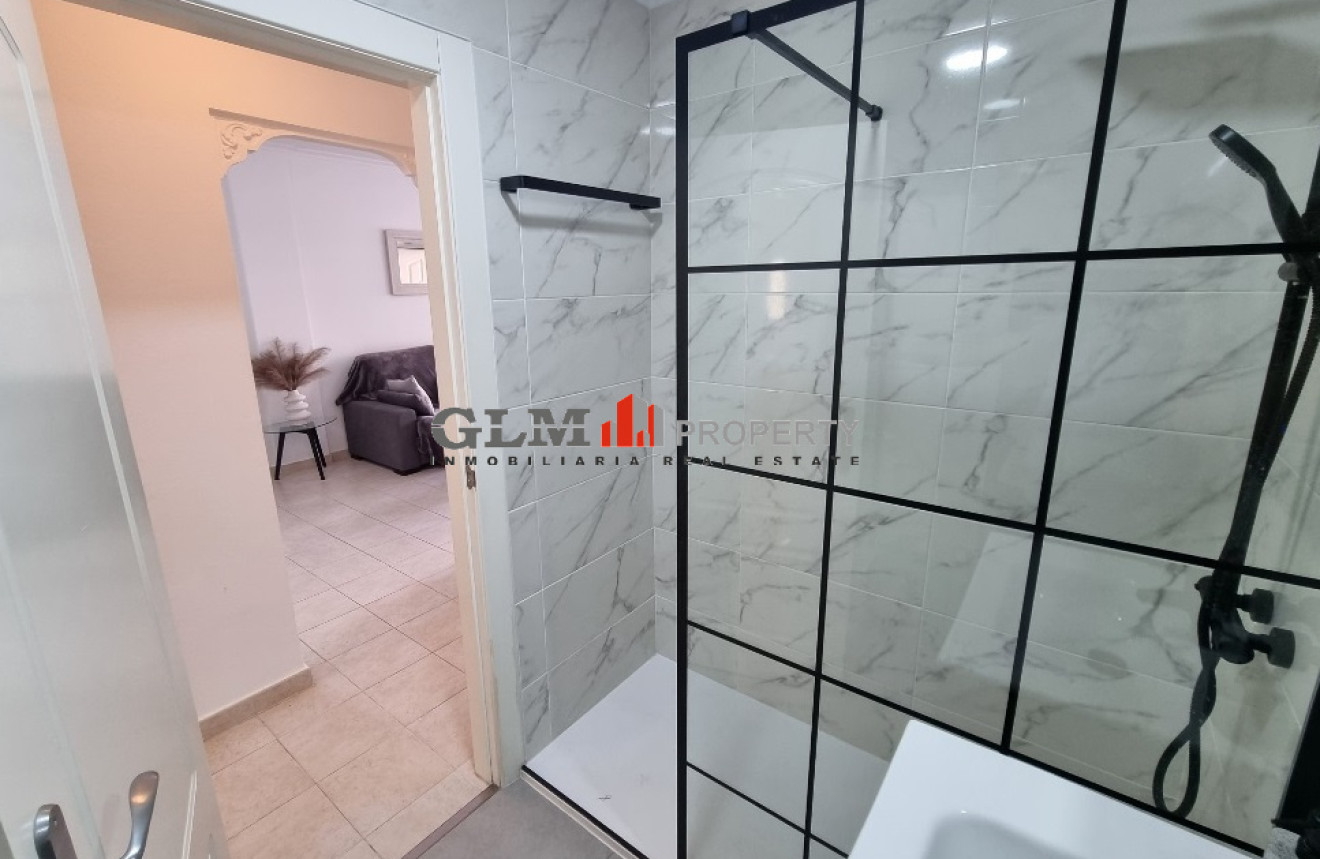 Resale - Apartment - Los Alcázares - Albatros