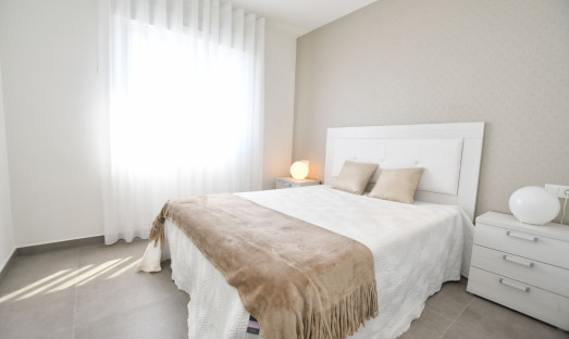 Neue Gebäude - Apartment - San Miguel de Salinas