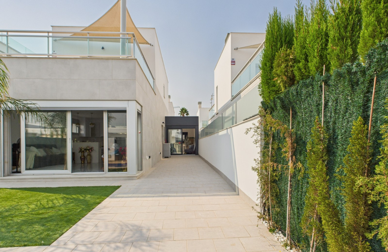 Resale - Villa - Los Alcázares - Las Lomas del Rame