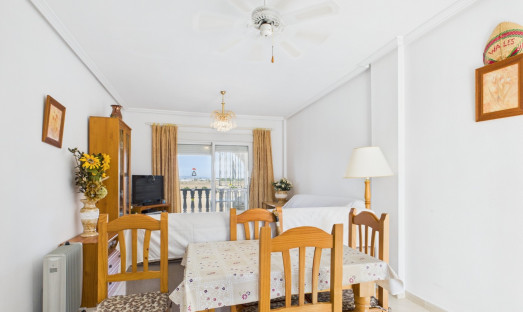 Resale - Apartment - Los Alcázares - El Divino