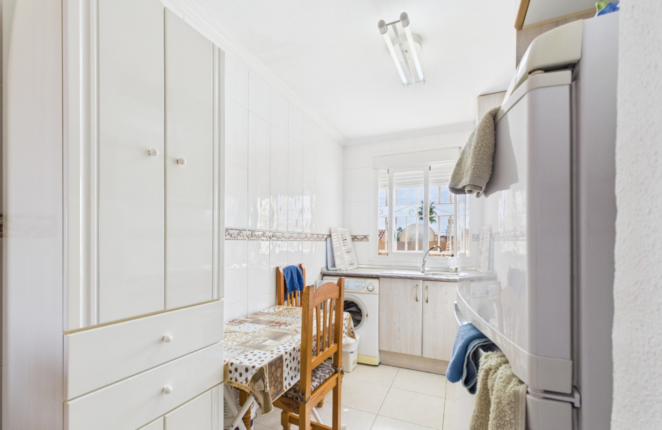 Resale - Apartment - Los Alcázares - El Divino