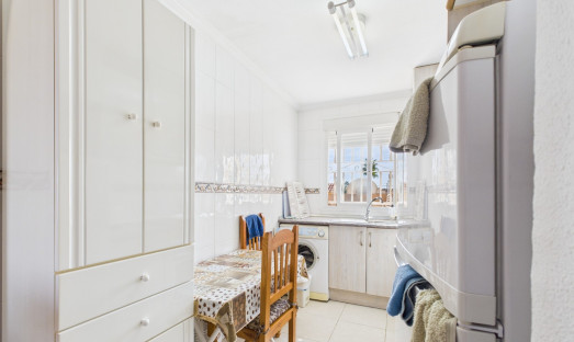 Resale - Apartment - Los Alcázares - El Divino