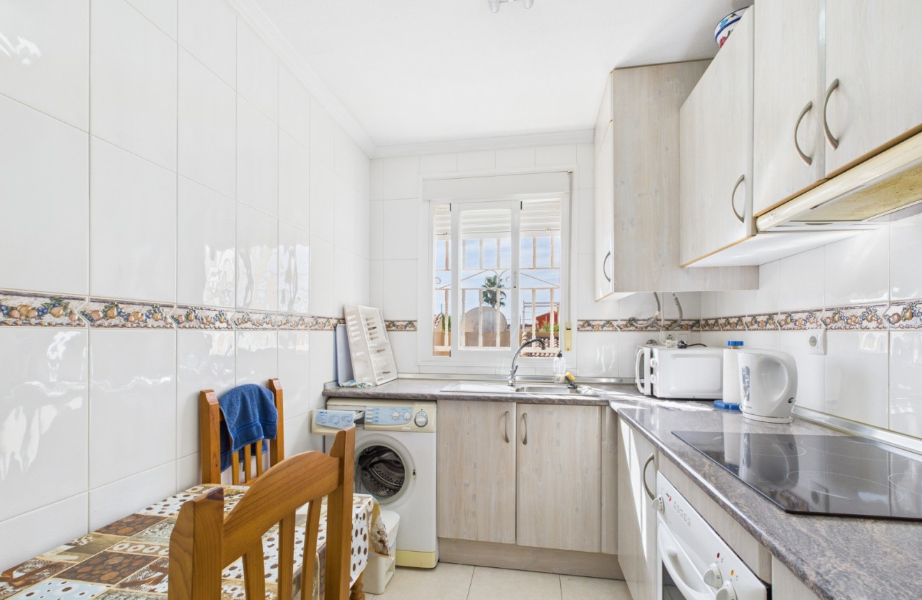 Resale - Apartment - Los Alcázares - El Divino