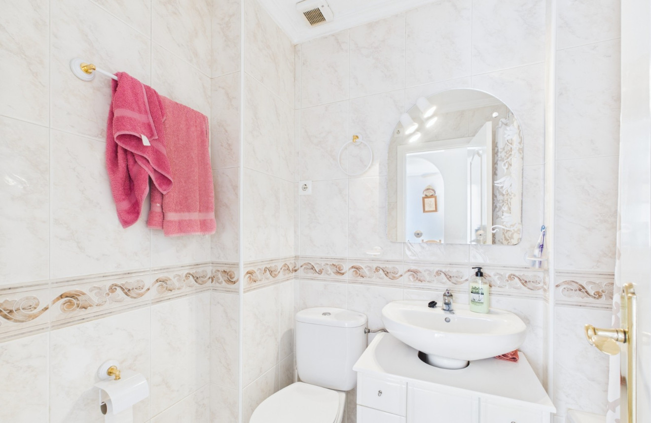 Resale - Apartment - Los Alcázares - El Divino