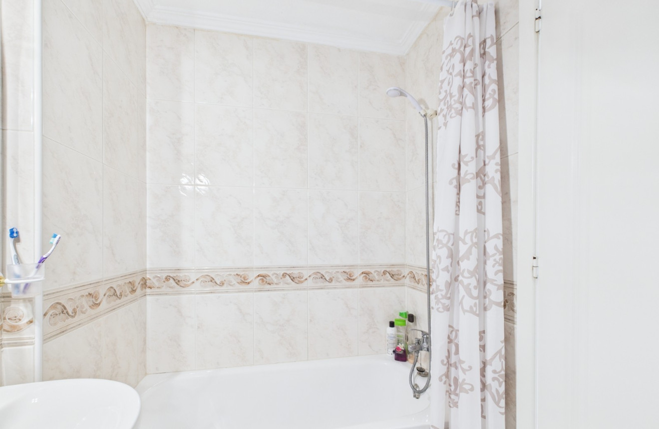 Resale - Apartment - Los Alcázares - El Divino