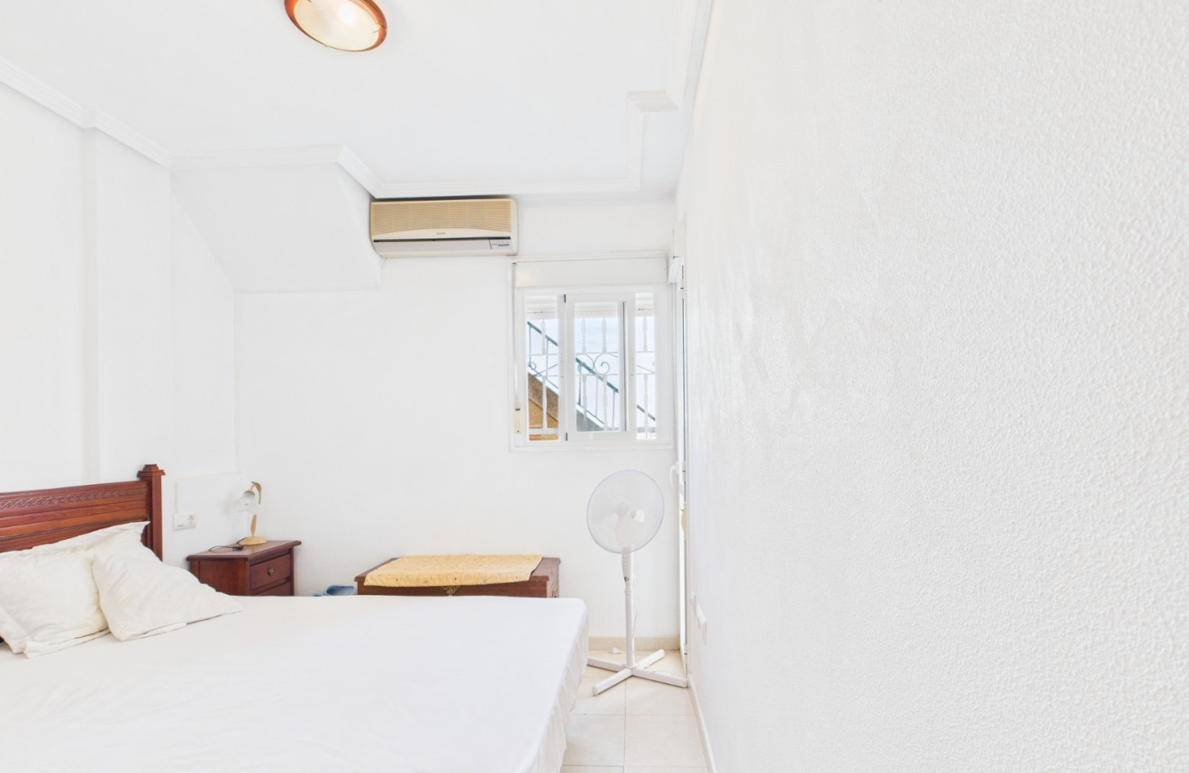 Resale - Apartment - Los Alcázares - El Divino