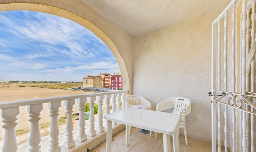 Resale - Apartment - Los Alcázares - El Divino