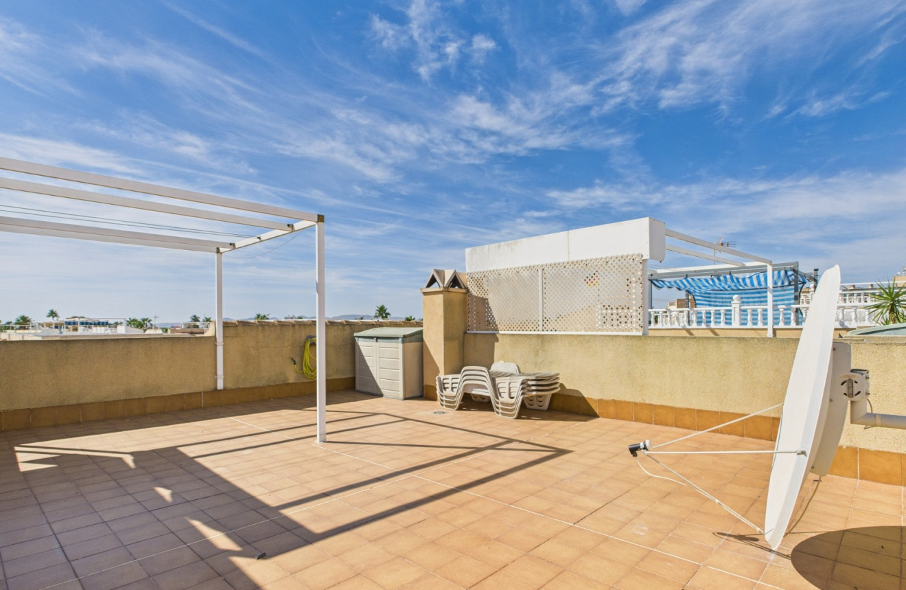 Resale - Apartment - Los Alcázares - El Divino