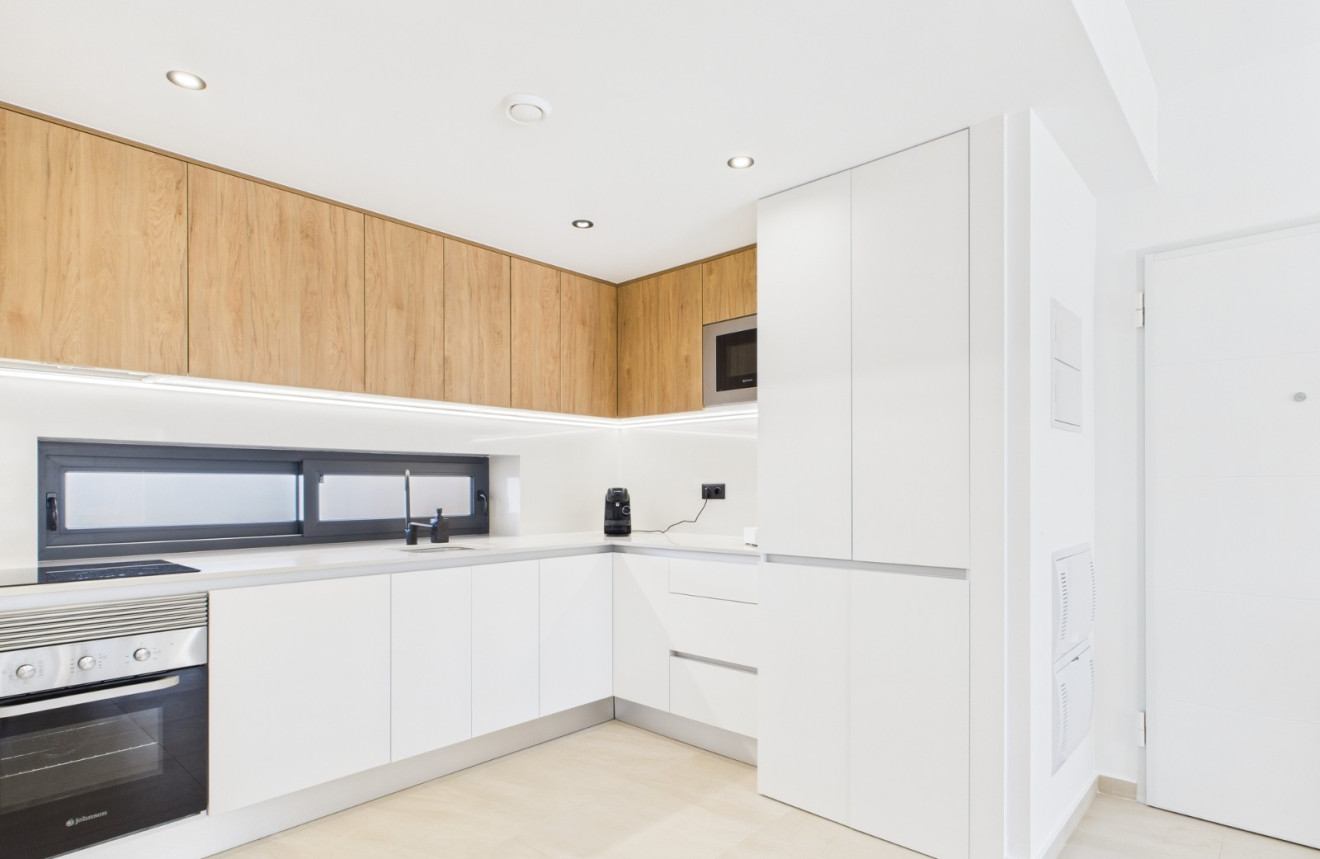 Wiederverkauf - Apartment - 