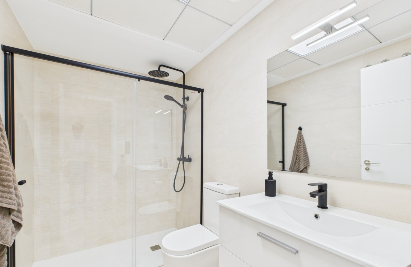 Wiederverkauf - Apartment - 