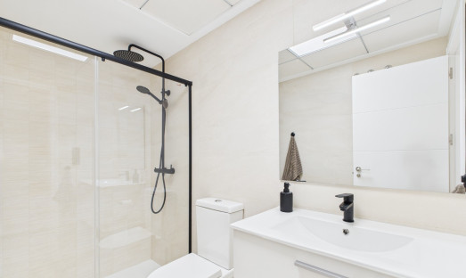 Wiederverkauf - Apartment - 