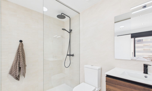 Wiederverkauf - Apartment - 