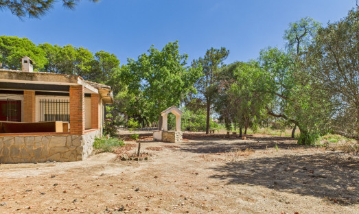 Resale - Plot / Land - Los Alcázares - Bahía Bella