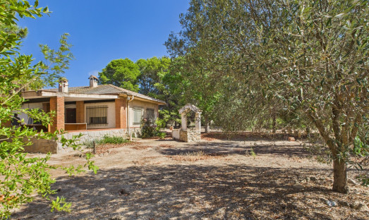 Resale - Plot / Land - Los Alcázares - Bahía Bella