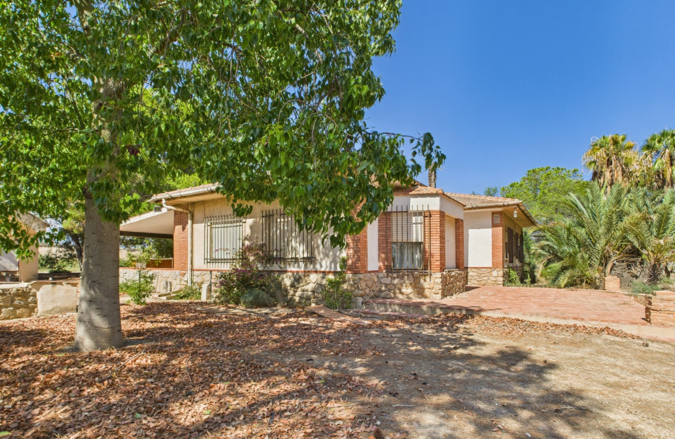 Resale - Plot / Land - Los Alcázares - Bahía Bella