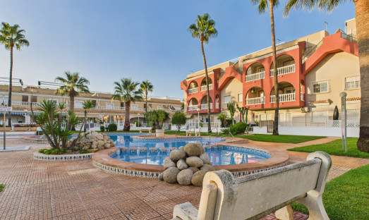 Resale - Apartment - Los Alcázares - El Divino