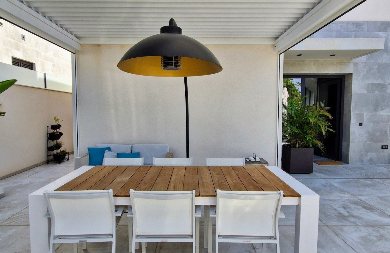 Wiederverkauf - Villa - Rojales